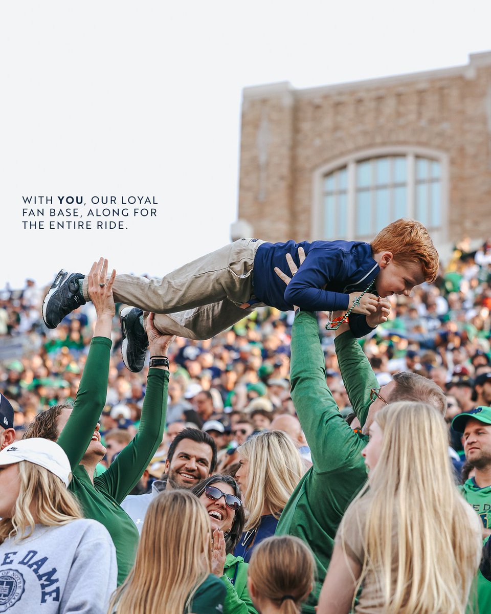 FightingIrish's tweet image. LOVE THEE 💚

#GoIrish