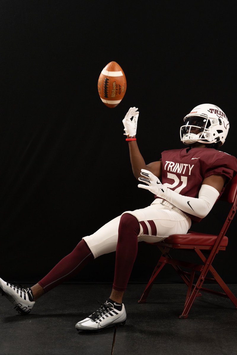 Jackson Mills (@thejacksonmills) on Twitter photo Had a great official visit with <a href="/TUFootballTX/">Trinity University Football</a>..Thank you <a href="/CoachQ_Carter/">Quentin Carter</a> <a href="/JerhemeUrban83/">Jerheme Urban</a> <a href="/CoachGezella/">Coach Gezella</a> <a href="/CoachMichalak/">Coach Michalak</a> <a href="/CoachLytal/">TUFB Coach_Lytal</a> for the hospitality!!🐅 Had a great official visit with <a href="/TUFootballTX/">Trinity University Football</a>..Thank you <a href="/CoachQ_Carter/">Quentin Carter</a> <a href="/JerhemeUrban83/">Jerheme Urban</a> <a href="/CoachGezella/">Coach Gezella</a> <a href="/CoachMichalak/">Coach Michalak</a> <a href="/CoachLytal/">TUFB Coach_Lytal</a> for the hospitality!!🐅