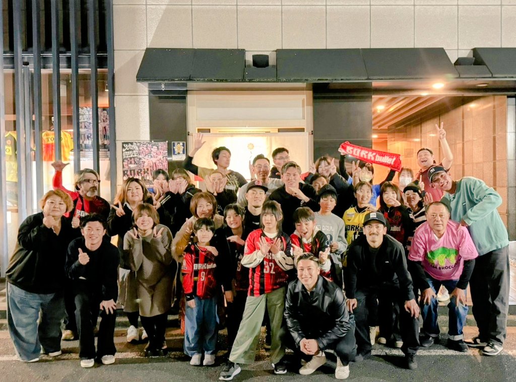 🙇拡散希望🙇
【Fリーグファイナル北九州ラウンド】
🙌ボルクダイニング梓出店決定‼️
🙋ビール🍻小倉焼うどん 豚汁 唐揚げ他
🙋体育館内11:30~17:00
🙋店舗1/24~1/26 OPEN18:00~
フットサルファミリー🍀の皆さまの御来場、御来店心よりお待ちしております🙌📣
ご予約は👇️✴️
hotpepper.jp/strJ001249449/