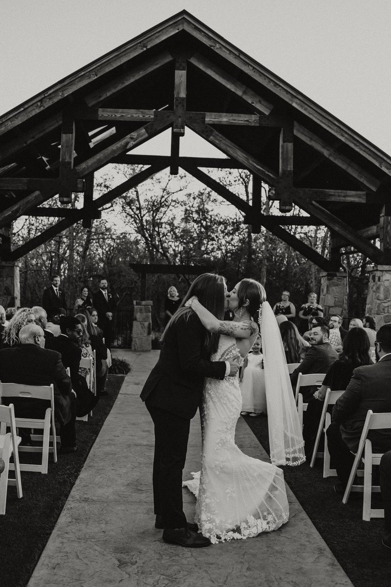 LayelahM's tweet photo. we got marriedddd!!💗💍 the Coleman’s est. 2024✨ https://t.co/xACrx7WgWG