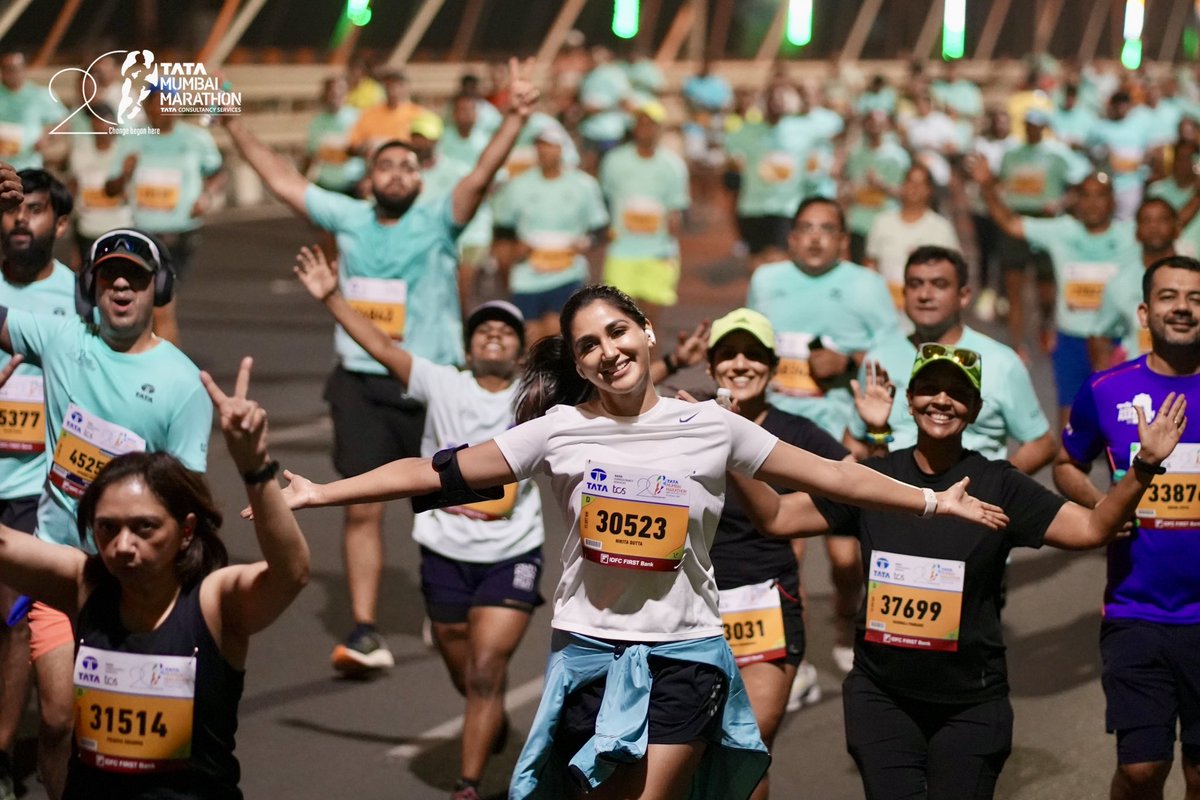 nikifyinglife's tweet photo. Running behaviour 😬🫶✌️
#TataMumbaiMarathon2025 #21km https://t.co/tGz73WYp4N