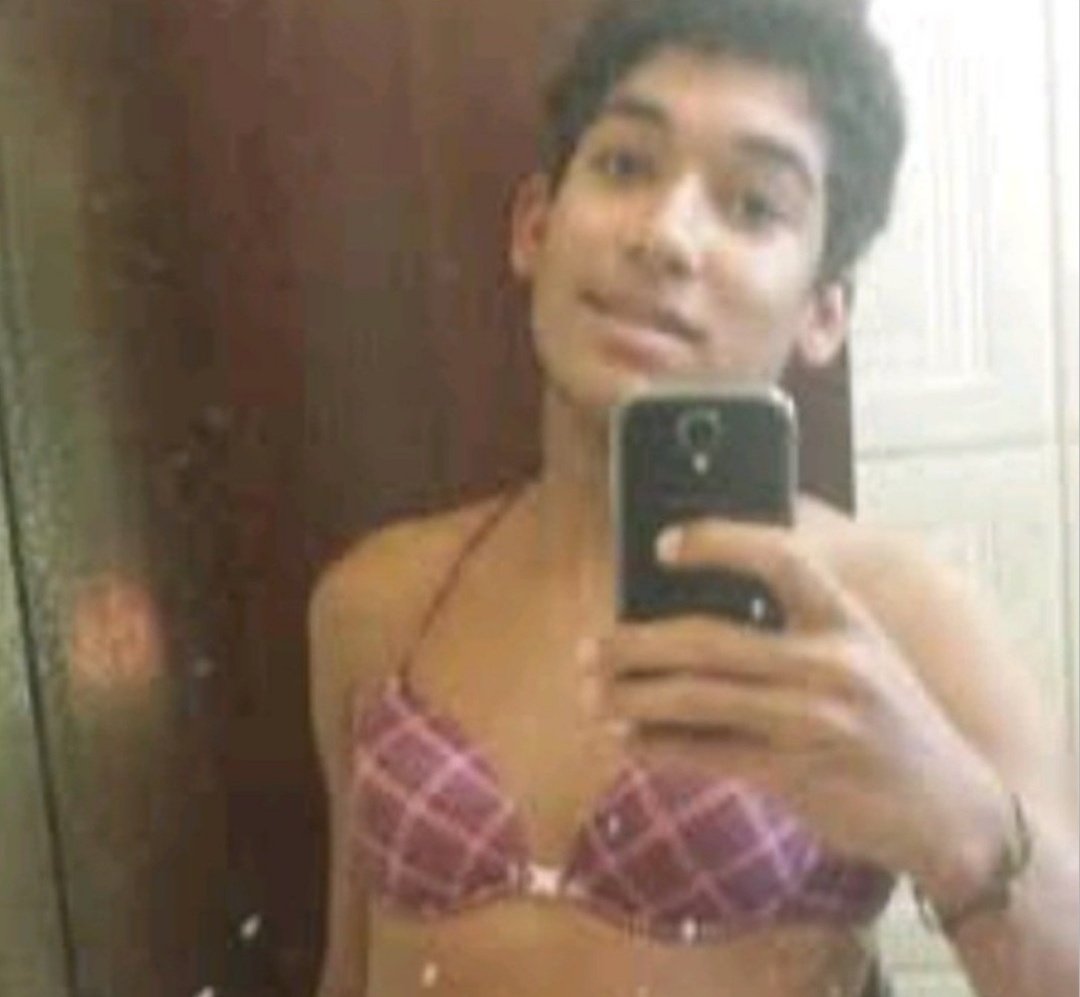 OIIII METADINHA DA FAMÍLIA CRAFT E EU SERIA O TÊTE DE BIQUÍNI