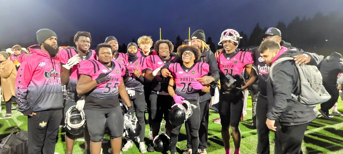 bellabijou77's tweet photo. @CoachMaccKamiak I want to thank you for everything. You give so selflessly to these young men. This was such a great cause, and to see our boys play together one more time was such a privilege and honor! #cleatsvscancer2025 #kamiakfootball #brothers https://t.co/1nc8EmaRL5