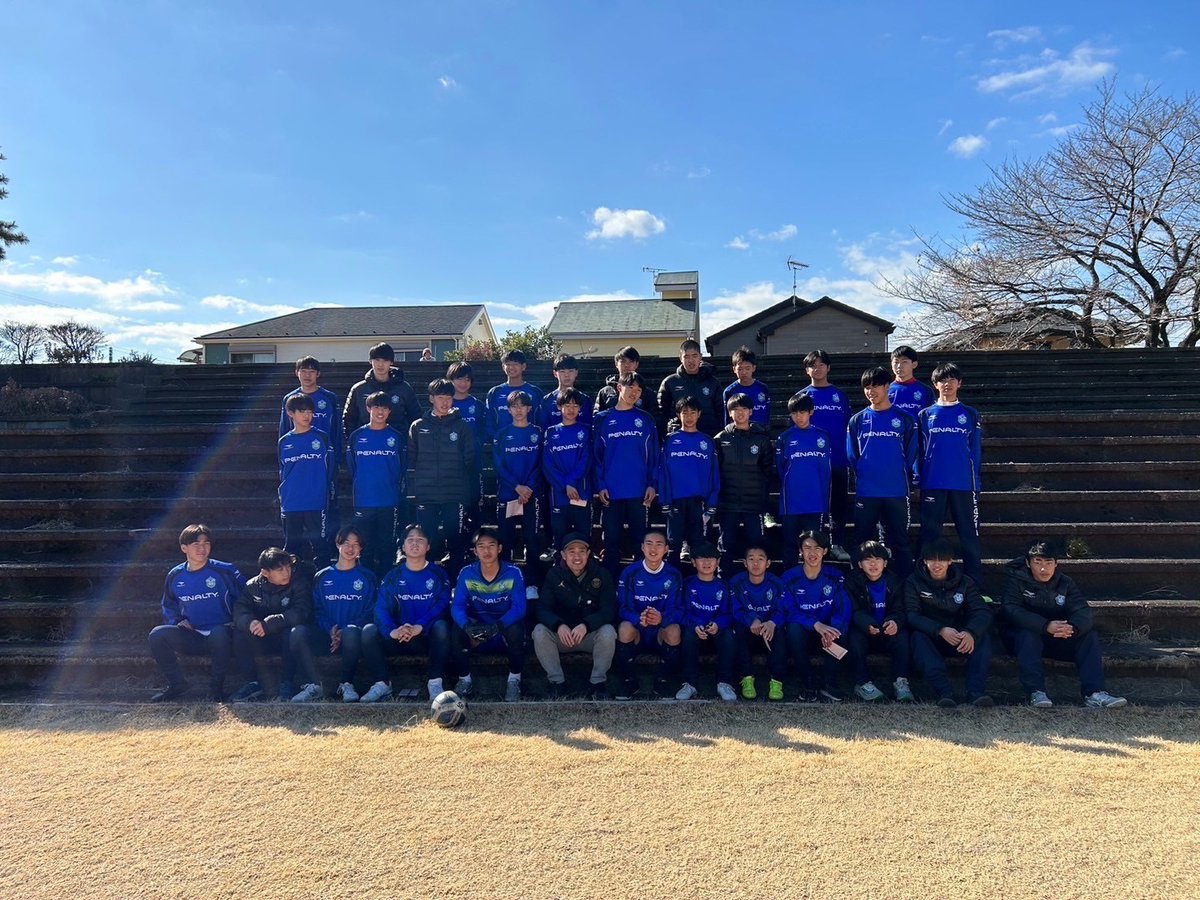 bellmare_acad's tweet photo. 🟢U-15情報🔵

U-15チームビルディングとして、フットゴルフシニア日本代表の #新井晋 選手をお迎えし、フットゴルフに挑戦⚽

新井選手からフットゴルフの奥深さや楽しさを教えていただき、チームの絆を深めることができました🤝

#bellmare https://t.co/e1NnTVhokC