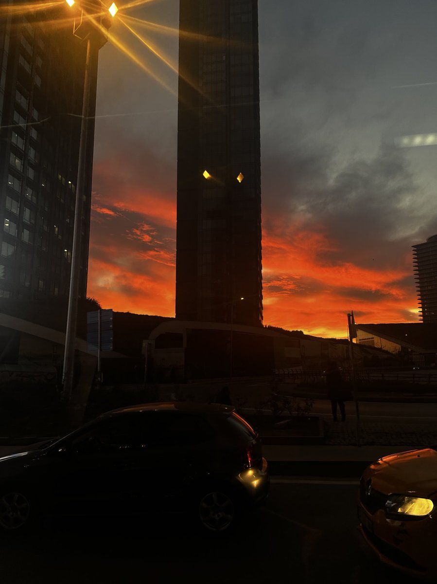 Günaydın hep batacak değil ya günaydın 🦋