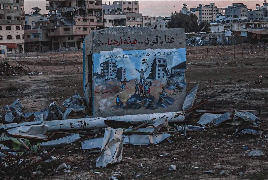 "We will stay here, this is our land" .. 

A mural on destroyed houses in Gaza City

#FreePalestine
#SahabatPalestina_ID
#ForeverPalestine