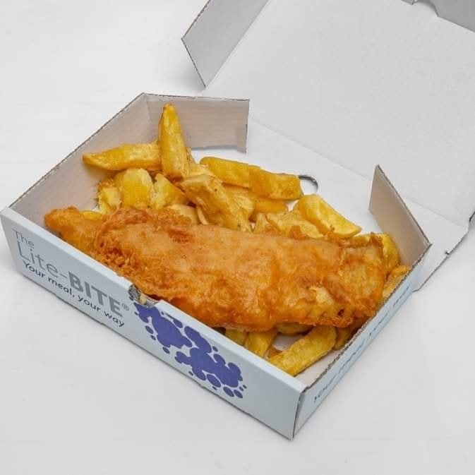 paoloschippy's tweet photo. Lite bite fish and chips.......only £5.75! #litebite #fishandchips #paolos #carlisle #Cumbria https://t.co/xUjKNFeHfg