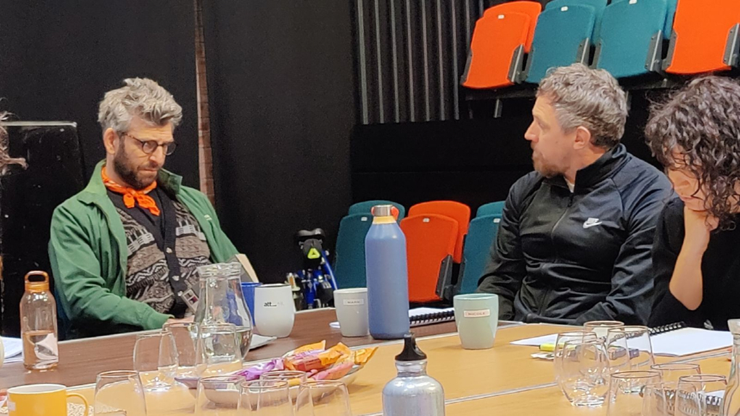 Rehearsals for A View From The Bridge have officially begun! 

We were captivated as the cast &amp; creatives came together for the first read through of Arthur Miller's timeless classic play, directed by Jemima Levick.

BOOK NOW (21 Feb - 15 Mar) ➡️ tron.co.uk/shows/a-view-f…