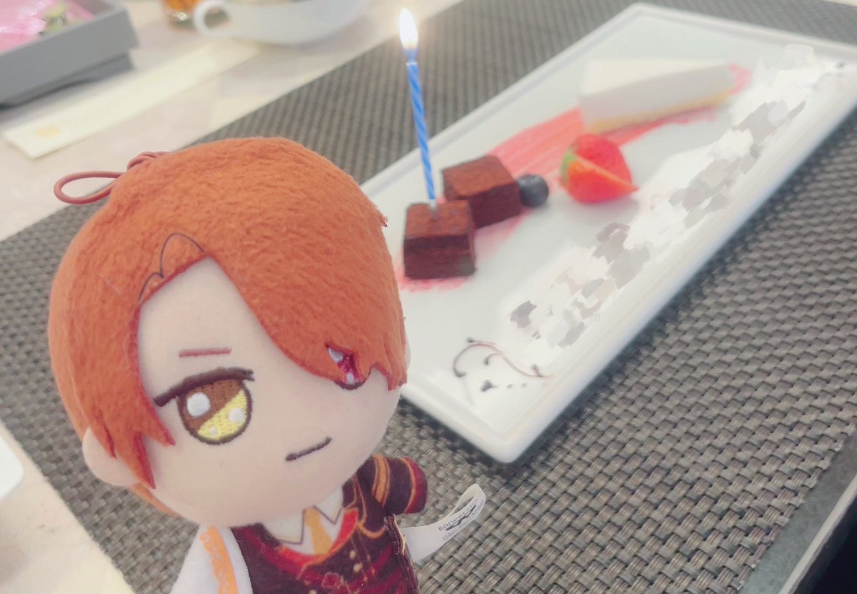 今日はけんじゃさまのとくべつな日だ！！🎂✨️