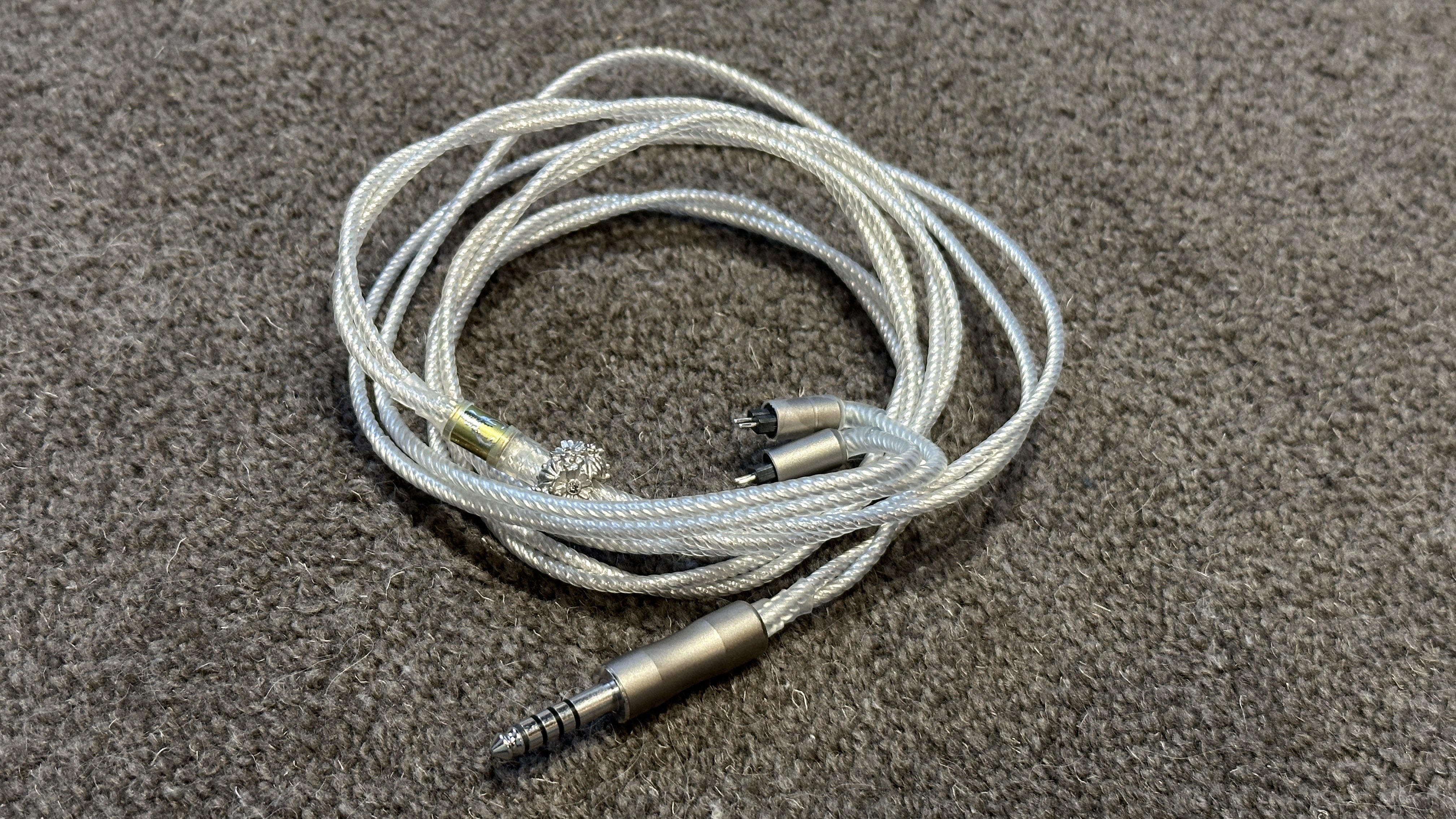 final シルバーコートケーブル final純正 シルバーコートケーブル 3.5