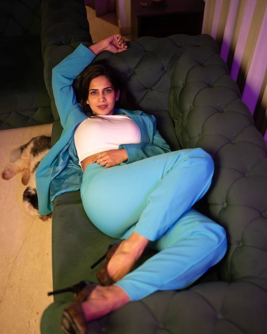 vadakkunanbar's tweet photo. Maami's Solid 🍒 Base 🔥
#samyukthashan
#BhavanaBalakrishnan
#ShivaniNarayanan
#GowriGKishan
பாலும், தயிரும், பருப்பும், நெய்யும் ஒண்ணா கலந்து செஞ்ச ஆச்சாரமான Orthodox பார்ப்பன பெருங்-குண்டிகள் 🥵
#Pappaathi #MaamiMania
#brahmingenes #Brahmin
#Brahmanism #Brahman https://t.co/rP2vMclHsb