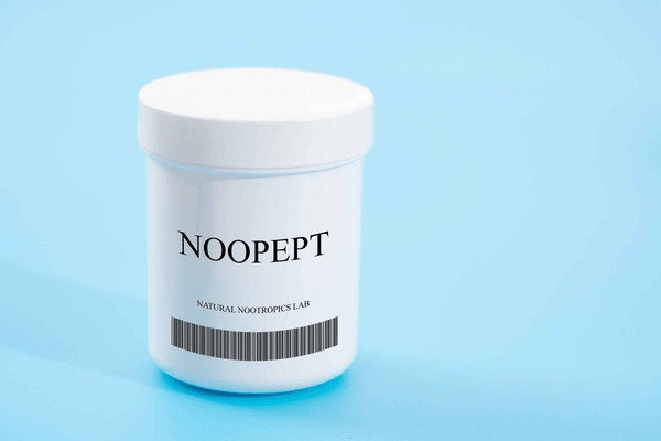 PiracetamNET's tweet image. 🧠 Noopept vs. Piracetam: Which is better for you?

Noopept: Potent in small doses, enhances memory, protects your brain.
Piracetam: The OG nootropic, boosts learning, helps with dyslexia &amp;amp; dementia.
Compare here: piracetam.net/noopept-pirace…

#Nootropics