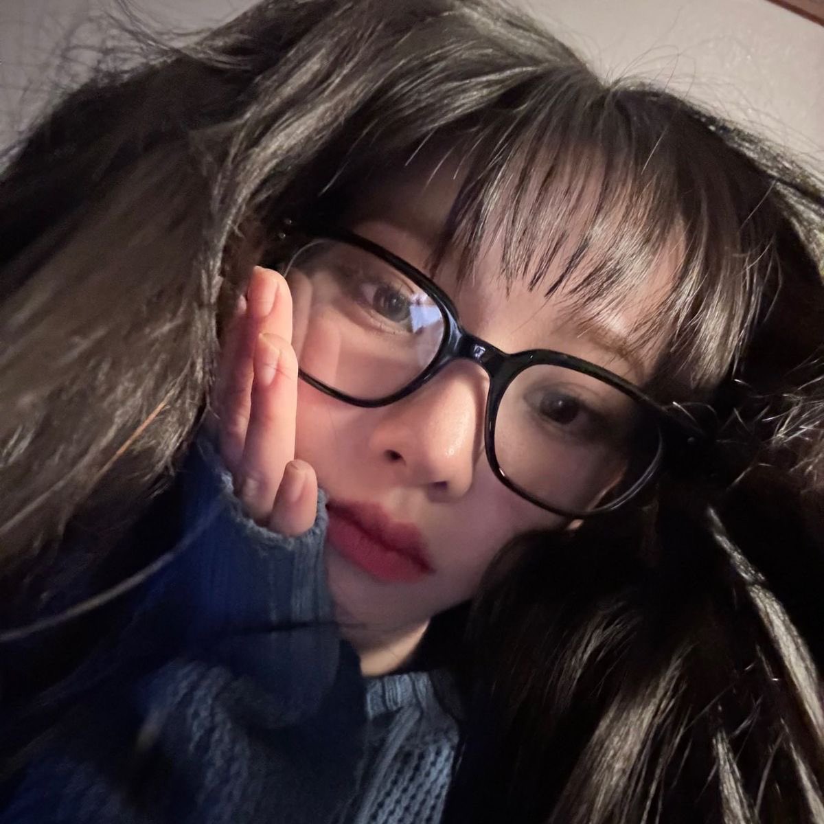 airibluu tweet media