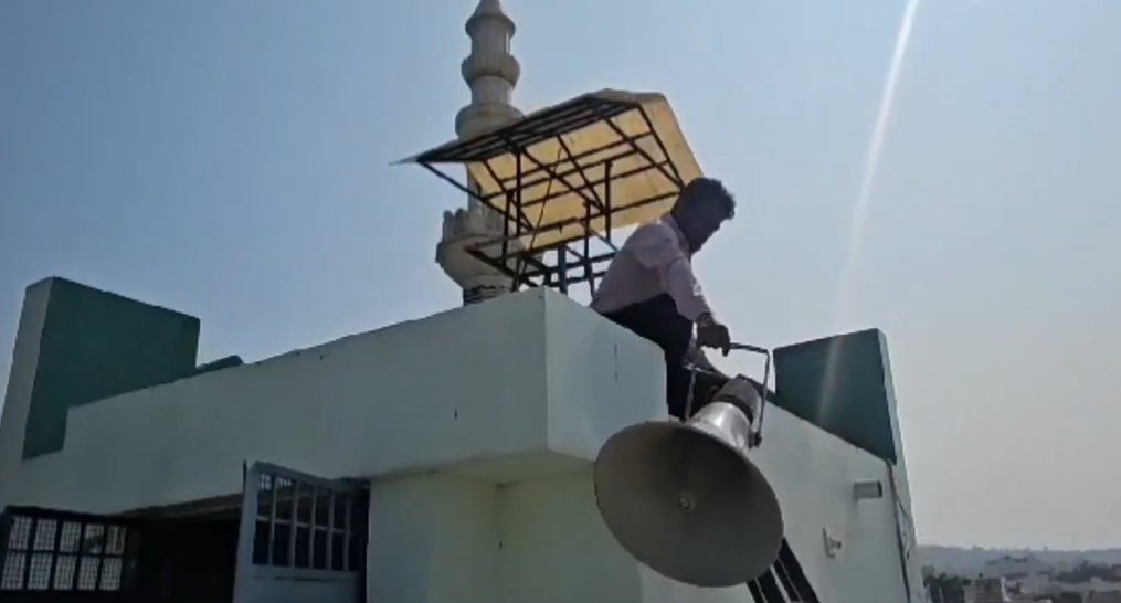 Noise making Loudspeakers Seized from Mosque in Lunawada After Repeated Complaints