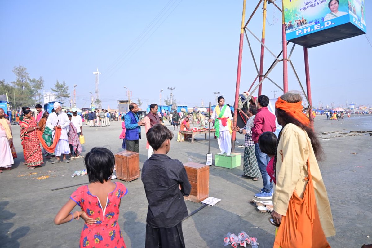 Mass Awareness Stall organized by DGC, South 24 Parganas under WBSPMG in Ganga Sagar Mela, 2025 along with the performance of street drama in various places regarding Ganga Pollution Abatement.
#wbspmg #riverganga #pollutionabatement #GangasagarMela2025 #South24Parganas