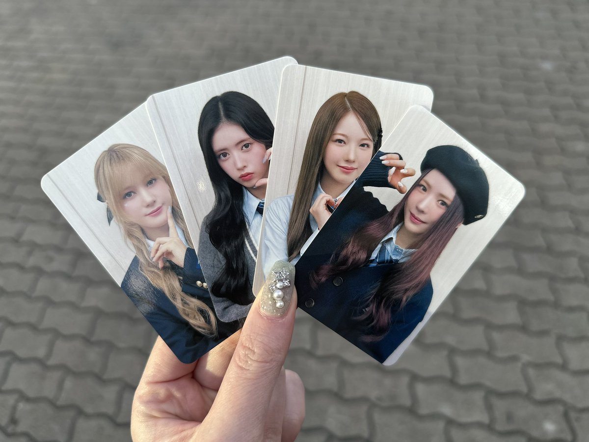 NiziU 会場限定トレカ 交換

【譲】マヤ アヤカ リマ ニナ

【求】 マユカ

手渡し最優先です💫
お気軽にお声がけお願いします🙌🏻  #NiziU交換