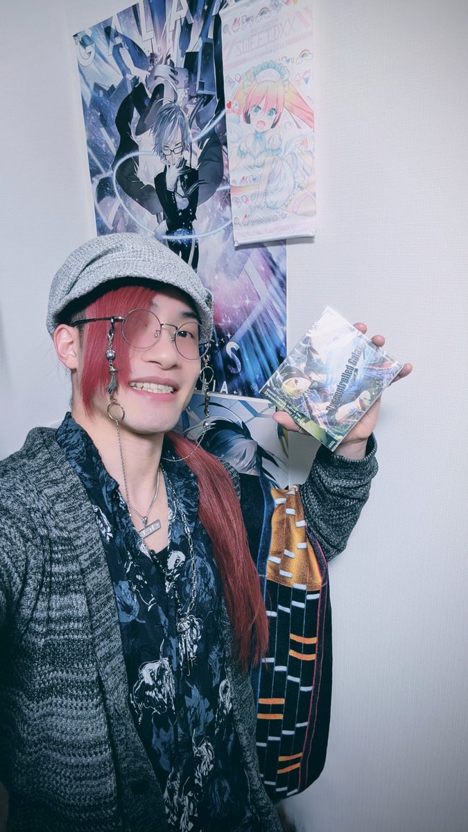 ディスコンCDを頂いてました〜！GALAXY BURSTポスターの前で難易度21