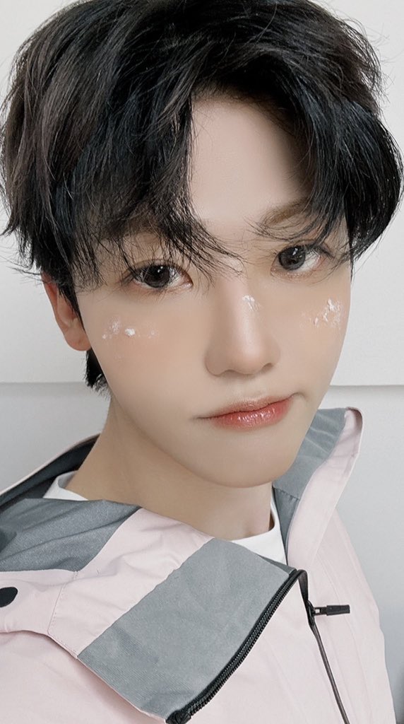 나재민이 최고야
나재민아 멋져
나재민이 MVP
나재민이 천재야
나재민이 천사야
나재민이 세상에서 제일 빛나
나재민이 사랑해