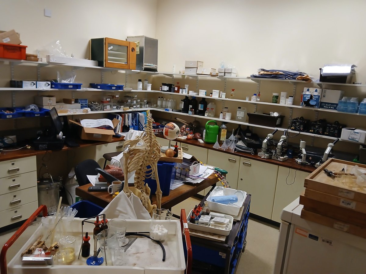 The day after Open Day.
So the clear up begins!
(But first, I note a Thiosulphate-Iodine titration has to be set up for this morning.)