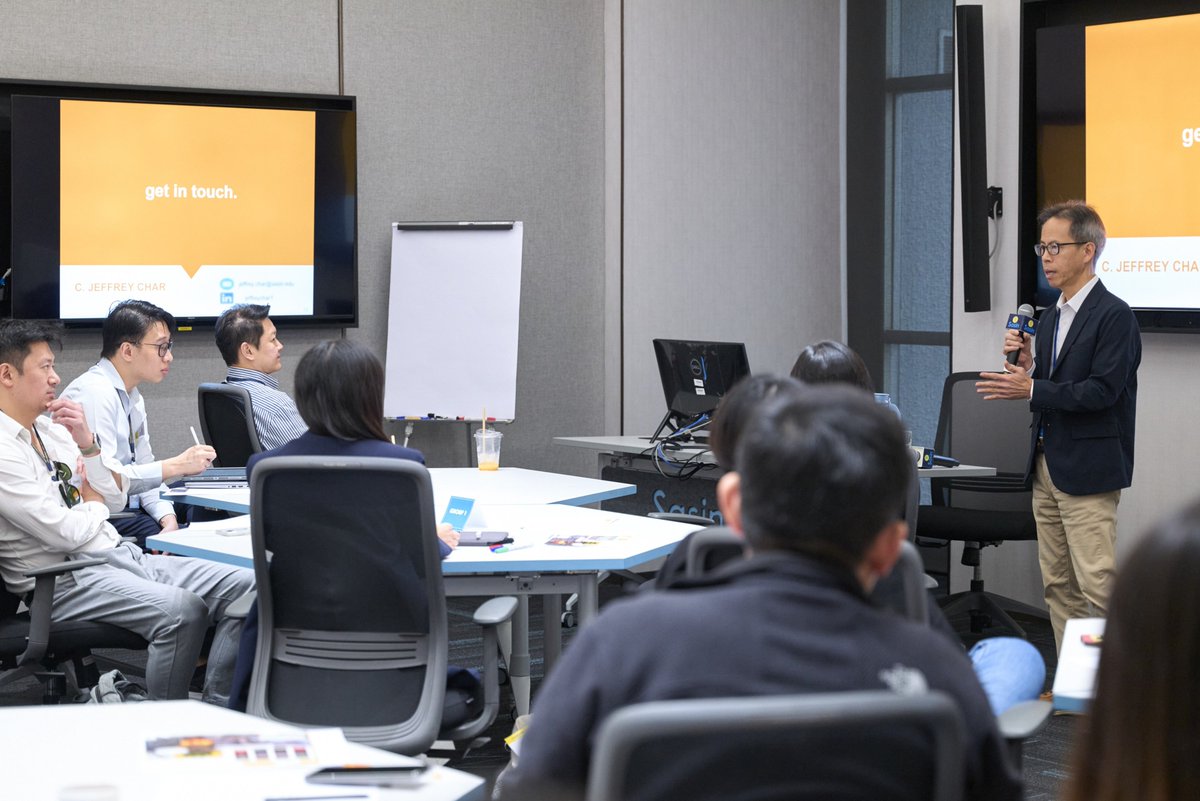 SasinThailand's tweet photo. Welcome to the inaugural cohort of Sasin Connect+ Executive MBA!

Last Friday, this diverse group of 8 nationalities began their journey with workshops by Professors Jeffrey Char and Drew B. Mallory, followed by an immersive leadership residential in Chiang Rai. https://t.co/3yiTSbbcMT