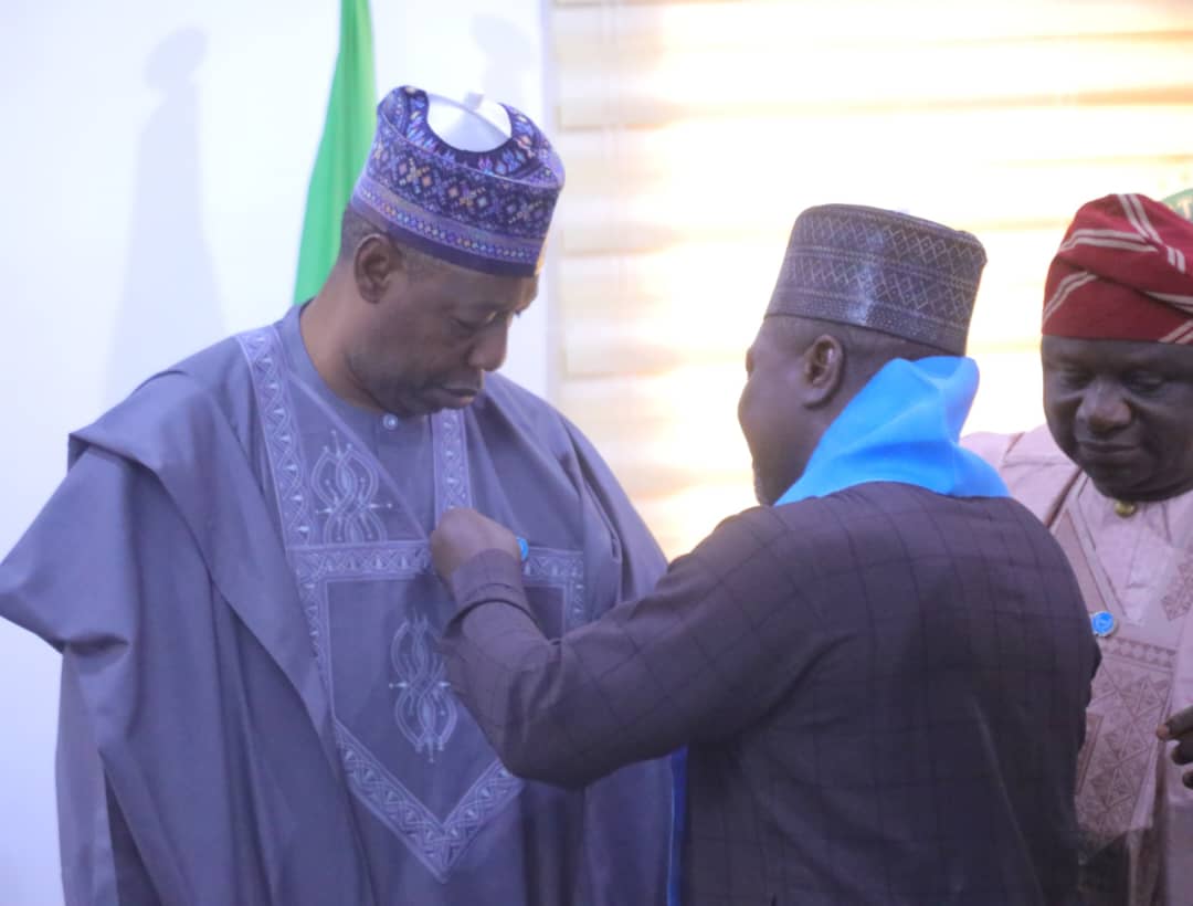 dauda_iliya's tweet photo. Zulum Decorated With Peace Studies Society Fellowship
 
...SPSP to study Zulum's efforts to become a global model
 
@Borno State Governor Babagana Umara Zulum was decorated with the Society for Peace Studies and Practice (SPSP) fellowship on Monday at the Government House in Maiduguri.
 
The decoration was performed by the society's president, Nathaniel Msen Awuapila, assisted by Professor Isaac Oluwale Albert, who represented the Chairman of the Board of Trustees.
 
@ProfZulum is a fellow of several professional bodies, including the Nigerian Society of Engineers (NSE), the Nigerian Institution of Agricultural Engineers (NIAE), and the Nigerian Institute of Architects (NIA). He has received honorary fellowships from the National Postgraduate Medical College and the Environmental Management Association of Nigeria (EMAN).

Responding, Governor Babagana Umara Zulum expressed his gratitude for the honour and assured his commitment to partnering with the society to achieve sustainable peace and development in the region.

He noted that the non-kinetic measures adopted by the government had yielded positive results, highlighting that over 200,000 repentant insurgents and their families had surrendered to the authorities.
 
The brief occasion was attended by the Secretary to the Borno State Government, Dr. Bukar Tijani; the Head of Services, Barrister Mallam Fannami; Deputy Chief of Staff to the Executive Governor, Dr. Babagana Malumbe; the Vice President of the SPSP, Professor Jude Momodu; the Secretary General of the SPSP, Dr. Lanre Yusuf; members of the Borno State Executive Council; and Senior Government officials, among others.
 
.. SPSP to study Zulum's efforts to become a global model
 
Meanwhile, the Society for Peace Studies and Practice (SPSP) has announced a plan to commission a study on the positive impact of the Borno State Governor, Babagana Umara Zulum.
 
The President of the Society, Nathaniel Msen Awuapila, stated this earlier during the visit to the Governor in Maiduguri.
 
“Your Excellency is no exaggeration by any means when we speak on behalf of SPSP to say that around the Sahel, you are a model. A model in post-conflict reconstruction, a model in managing post-conflict societies. A model in peacebuilding and development. These are qualities that we have seen demonstrated as we observed what has happened in Borno over the years and even in infrastructural development,” Mr. Nathaniel said.
 
He also stated, “So, the society has decided to commission a study. We have asked the question, How is this possible? Those questions are on the lips of people who get to know what is happening in Borno. We will commission a study to see how your contribution impacted the people and could become a model for people to study around the Sahel and indeed globally.”
 
Speaking earlier, Professor Albert commended Governor Zulum for the laudable projects he executed across parts of Borno. He said, “We are not here, sir, really to honour you but to honour ourselves, to attach ourselves to some of the things you have achieved, and to say that we are proud of you.”
 
He added, “We have gone around the state and seen some of the projects that you have done. This is not the first time we have seen this project. We saw them in magazines and newspapers, and we physically saw the projects; we touched them.”