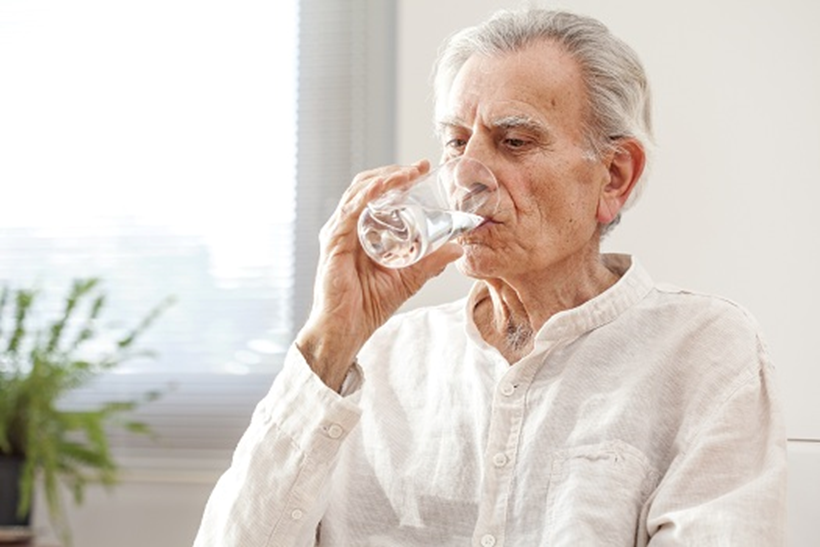 Liverpool Head & Neck Centre (@livheadandneck) on Twitter photo Help to develop a new swallowing training programme for head & neck cancer
If you have completed treatment for head & neck cancer & can drink fluids & live in Cheshire & Merseyside we’d love to chat to you about a new research project.
Dr Lawton michelle.lawton@liverpool.ac.uk Help to develop a new swallowing training programme for head & neck cancer
If you have completed treatment for head & neck cancer & can drink fluids & live in Cheshire & Merseyside we’d love to chat to you about a new research project.
Dr Lawton michelle.lawton@liverpool.ac.uk