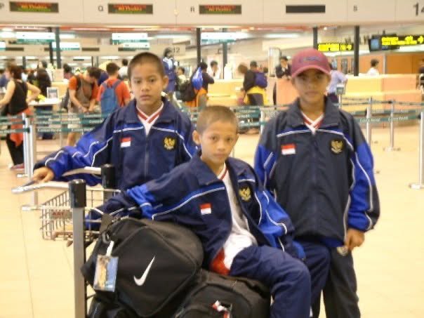 Timnas Navy tracktop is baackk! <a href="/Officialkjti/">Kolektor Jersey Timnas Indonesia</a> <a href="/Jerseyforum/">Si Paling Jersey</a>