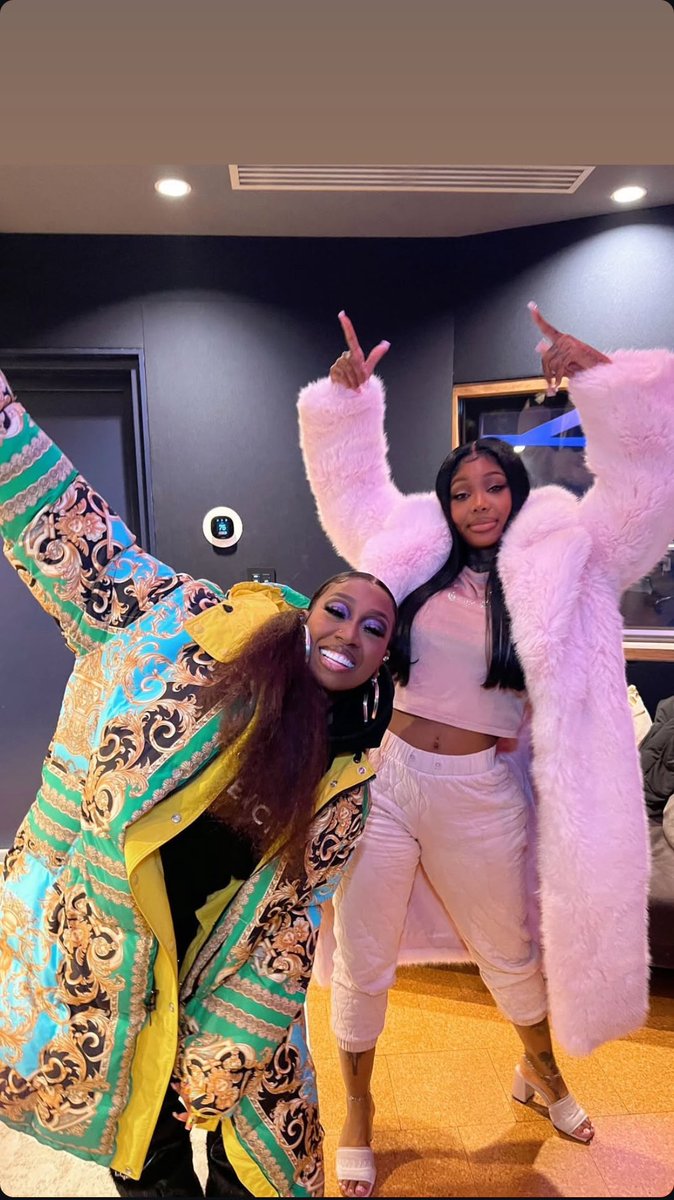 rnbradar's tweet photo. Summer Walker &amp; Missy Elliot [2025] https://t.co/8oSl9qQRsj