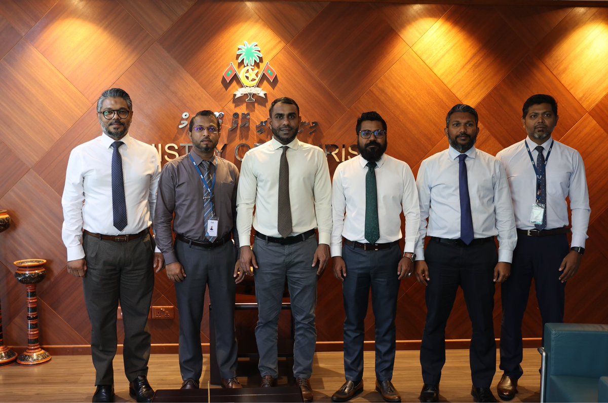 Minister <a href="/ifaisalofficial/">Ibrahim Faisal</a> met with the new MD of <a href="/psm_mkt/">Public Service Media</a> to discuss avenues of collaboration for tourism promotion.