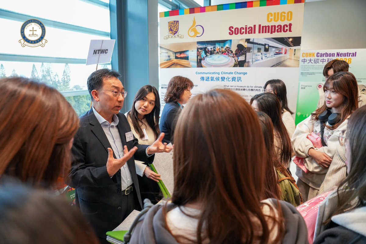Career Talk💡Thank you to the representatives from the Human Resources and Nursing Services Department of the HAHO, all 7 clusters, and the HKANM for sharing nursing career ladders, remuneration packages, and the different work cultures with our #FutureNurses on 10 Jan!