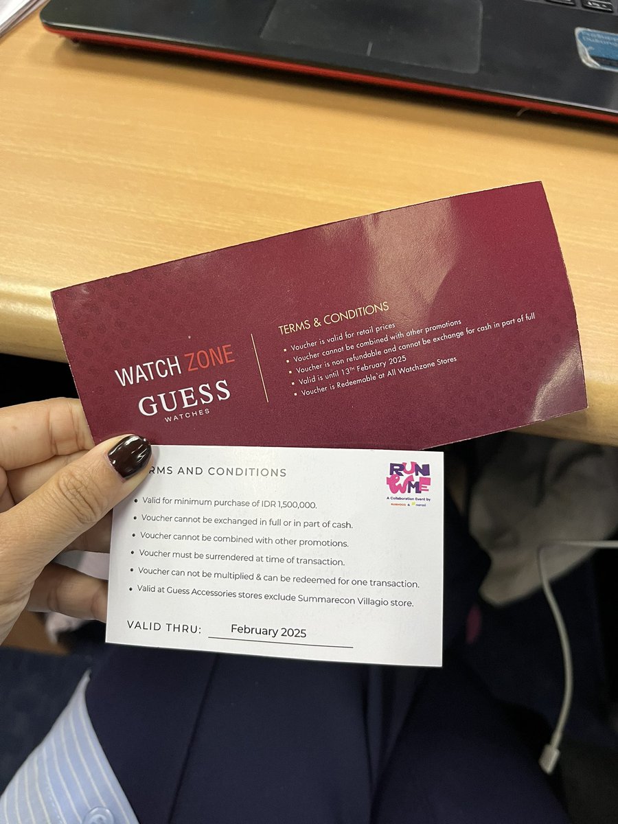 adikwik's tweet photo. Twitter tolong pertemukan pada orang yg membutuhkan wkwk guys kalo ada yg mau kindly to dm yaa, daripada ngga kepake karna Aku blm ada budget buat beli tambahannya wkwk

#voucher #guess https://t.co/BdP7f2fa2Y