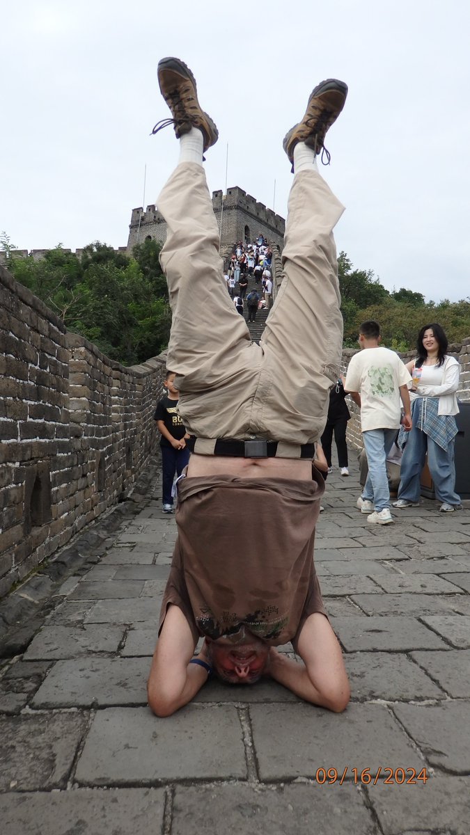 Reg.Rat Karl Mitsche, langjähriges Vorstandsmitglied des Club Tourismus, berichtete von seinen persönlichen Erlebnissen in China mit einer Foto/Video-Vorführung. #ChinaTravel