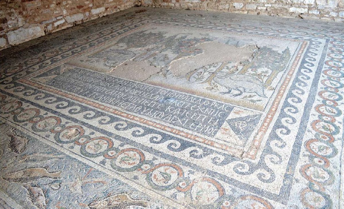 Wir laden herzlich zum Gastvortrag von Prof. Dr. Gianfranco Agosti (Pisa) ein! 
Er spricht zum Thema: „Ekphraseis in Christian verse inscriptions of Late Antiquity“.

Wann: 22.01.2025, 18:15–19:45 Uhr
Wo: Großer Übungsraum, Hegelbau