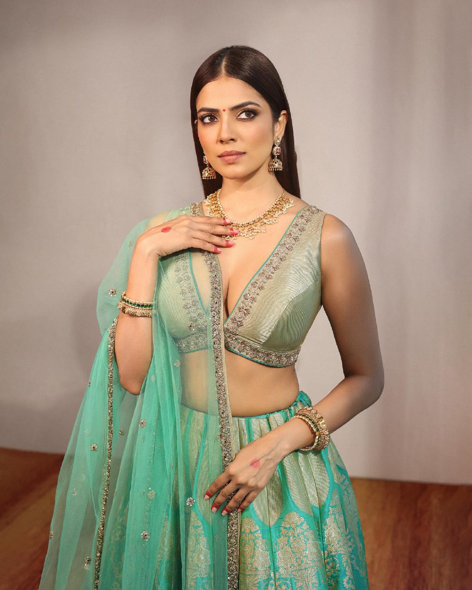 Beauty In Traditional ♥️