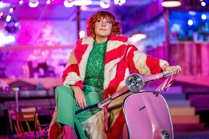 CScottBooks's tweet photo. Late to the party (as usual), but I finished watching #AlmasNotNormal last night. This series has made me belly laugh and sob. I loved it so much. Fabulous! 💗@bbciplayer https://t.co/92KzxlnpGd