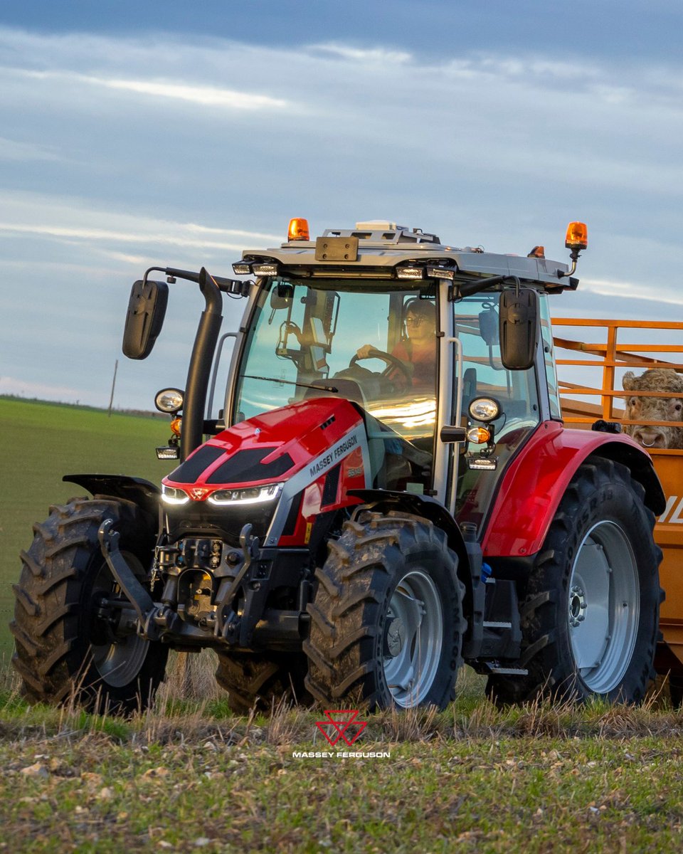 Massey Ferguson España tweet media