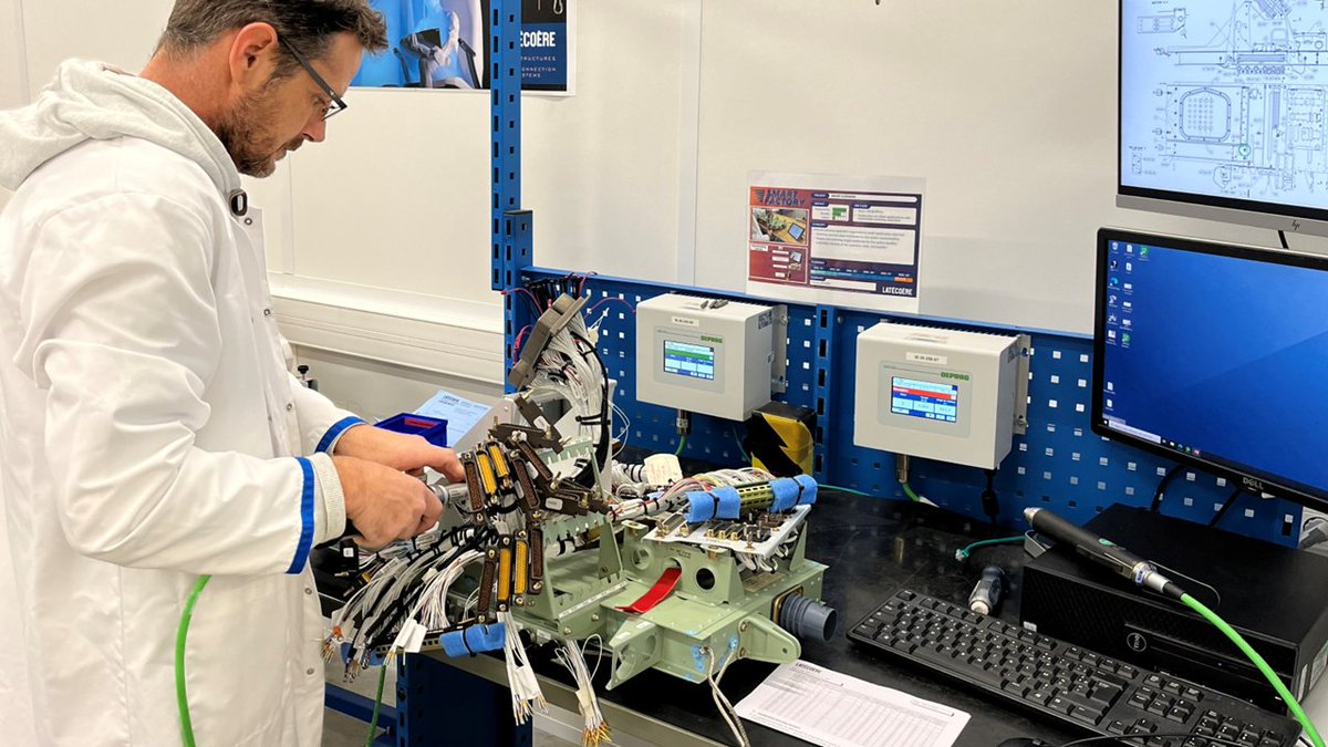 Systèmes d'interconnexion : Une transformation industrielle renforcée par le projet RECITAL dans le cadre de #FranceRelance. 
➡️ latecoere.aero/latecoere-une-…
