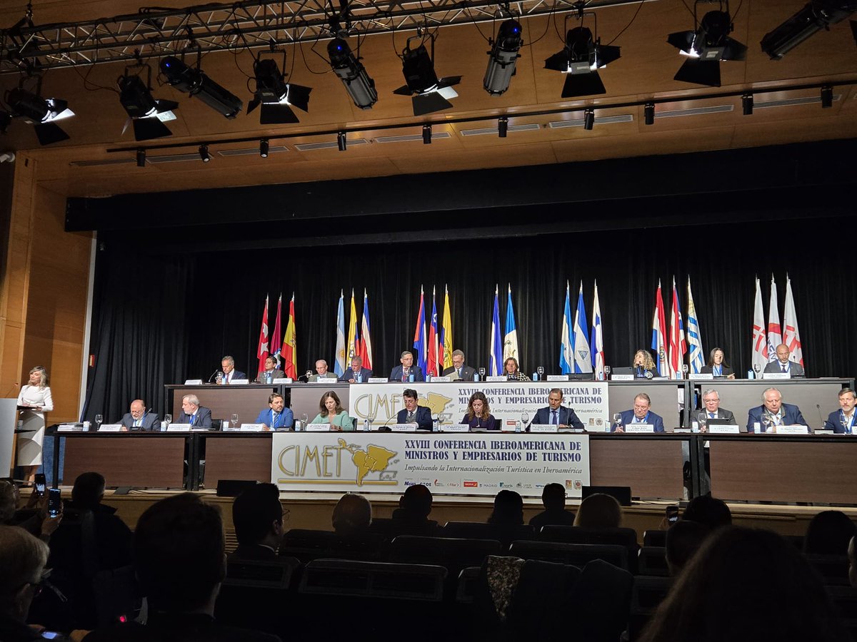 🌍 "El #turismo es motor económico y puente cultural entre España e Iberoamérica", Jorge Marichal, pdte. <a href="/CEHATes/">CEHAT</a>, en la inauguración de CIMET 2025, con ⁦<a href="/Rosanchezgrau/">Rosario Sanchez Grau</a>
<a href="/TurismoEspGob/">SECRETARÍA DE ESTADO DE TURISMO</a>, <a href="/carlosgarridoc/">Carlos Garrido</a>  <a href="/CEAV_AAVV/">CEAV</a>, <a href="/GrupoNexo/">Grupo Nexo</a> e <a href="/IFEMA/">IFEMA MADRID</a> entre otras personalidades destacadas.