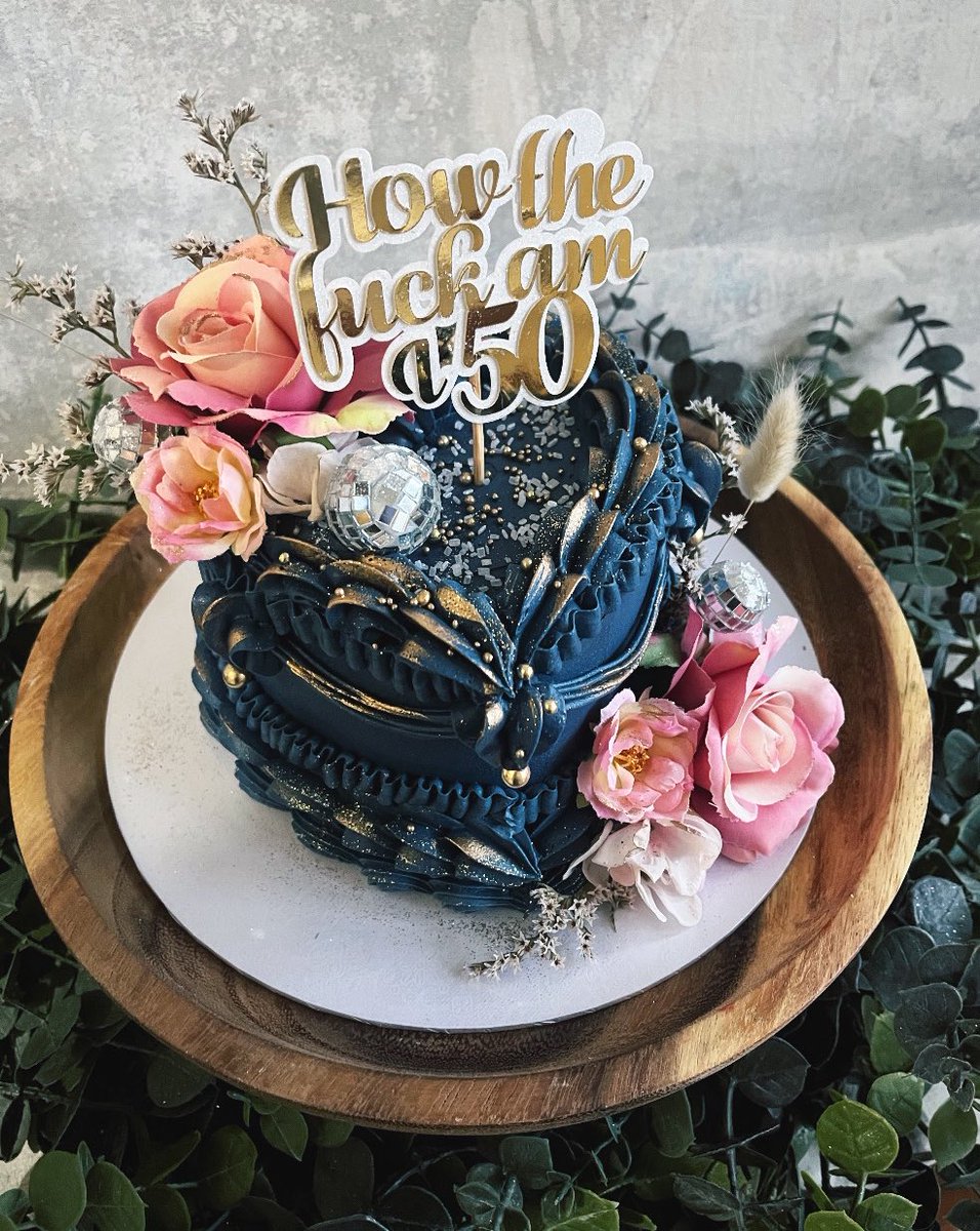 I don’t post much on here anymore but back briefly to wish <a href="/JustMissEmma/">Emma Dolan</a> a happy birthday …..she’s endured more than most and is a phenomenal girl! Have the best day and the answer to the question is because you’re amazing! 🖤🖤