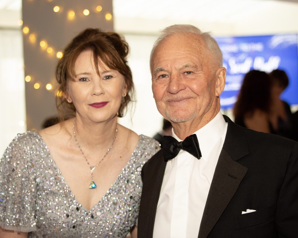 alexanderdevine's tweet image. The Heaven Sent Ball is our flagship, black tie, fundraising event of the year!

Use EARLYBIRD25 at the checkout to get your secure spot at this not-to-be-missed event until Feb 1st 2025. 
alexanderdevine.org/2025/01/secure…

#HeavenSentBall2025 #TeamDevine #ChildrensHospice #Fundraising