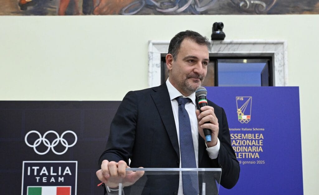 Policlinico Tor Vergata (@ptvonline2001) on Twitter photo Luigi Mazzone, direttore della nostra Neuropsichiatria Infantile, è da ieri il nuovo Presidente della <a href="/Federscherma/">Federscherma</a>. “Orgoglio per tutto il Policlinico Tor Vergata – dice Isabella Mastrobuono, Comm. Straordinario del PTV – Al <a href="/ProfMazzone/">Luigi Mazzone</a> le congratulazioni di tutti noi" Luigi Mazzone, direttore della nostra Neuropsichiatria Infantile, è da ieri il nuovo Presidente della <a href="/Federscherma/">Federscherma</a>. “Orgoglio per tutto il Policlinico Tor Vergata – dice Isabella Mastrobuono, Comm. Straordinario del PTV – Al <a href="/ProfMazzone/">Luigi Mazzone</a> le congratulazioni di tutti noi"
