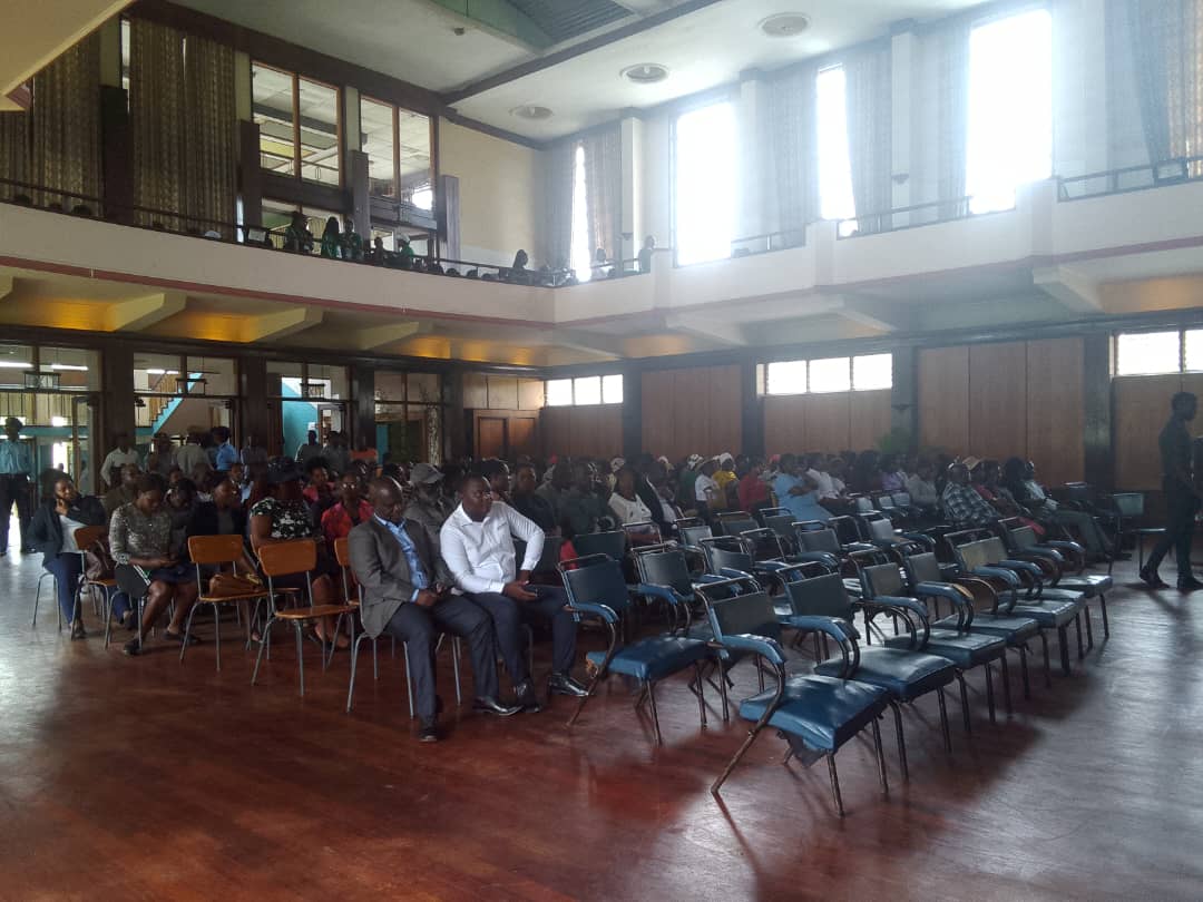 Mourners gather at Mutare Hall to pay their respects as the body of the late national hero, Ambassador John Shumba Mvundura is set to arrive shortly for a memorial church service. Relatives, Zanu PF party officials, Government officials, and Mutare residents are in attendance.