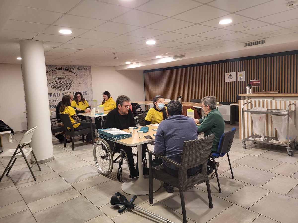 Faitsdecoeurs33's tweet photo. Intervention clinique des flots par l'Asso Fait de Coeursle lundi 20 Janvier 2025 https://t.co/zXFPQvFhY1