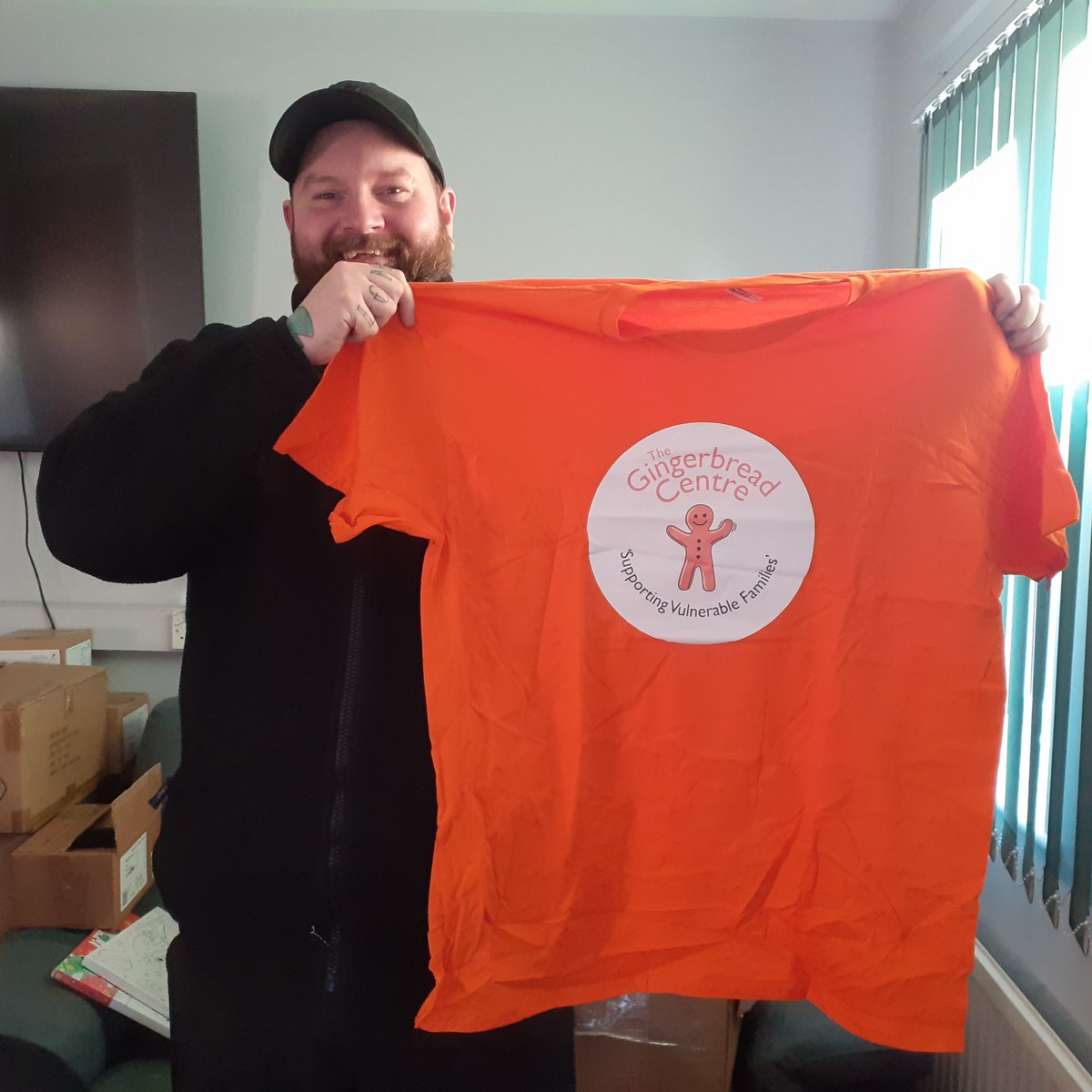 Ashley recently popped to tell us that he’s already training for the 2025 Potters ‘Arf Marathon this September! His goal is to complete the race in around two hours. His fundraising target is £500. Please support him by donating to his JustGiving page: shorturl.at/GZEf4