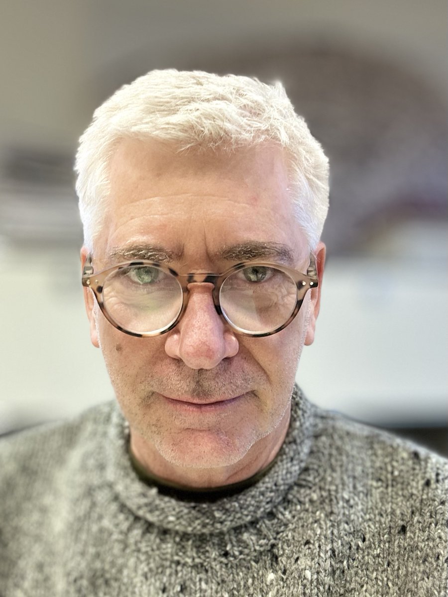 MPI for Brain Research (@mpibrain) on Twitter photo Congratulations to <a href="/MpiBrain/">MPI for Brain Research</a> director Gilles Laurent for being awarded the 2025 Louis-Jeantet prize for Medicine! The <a href="/LouisJeantetFDN/">Louis-Jeantet Foundation / Fondation Louis-Jeantet</a> recognizes Laurent's pioneering work on the operations of #neurons and dynamics of neuronal networks. <a href="/maxplanckpress/">Max Planck Society</a>
👉bit.ly/4hqk6ie Congratulations to <a href="/MpiBrain/">MPI for Brain Research</a> director Gilles Laurent for being awarded the 2025 Louis-Jeantet prize for Medicine! The <a href="/LouisJeantetFDN/">Louis-Jeantet Foundation / Fondation Louis-Jeantet</a> recognizes Laurent's pioneering work on the operations of #neurons and dynamics of neuronal networks. <a href="/maxplanckpress/">Max Planck Society</a>
👉bit.ly/4hqk6ie