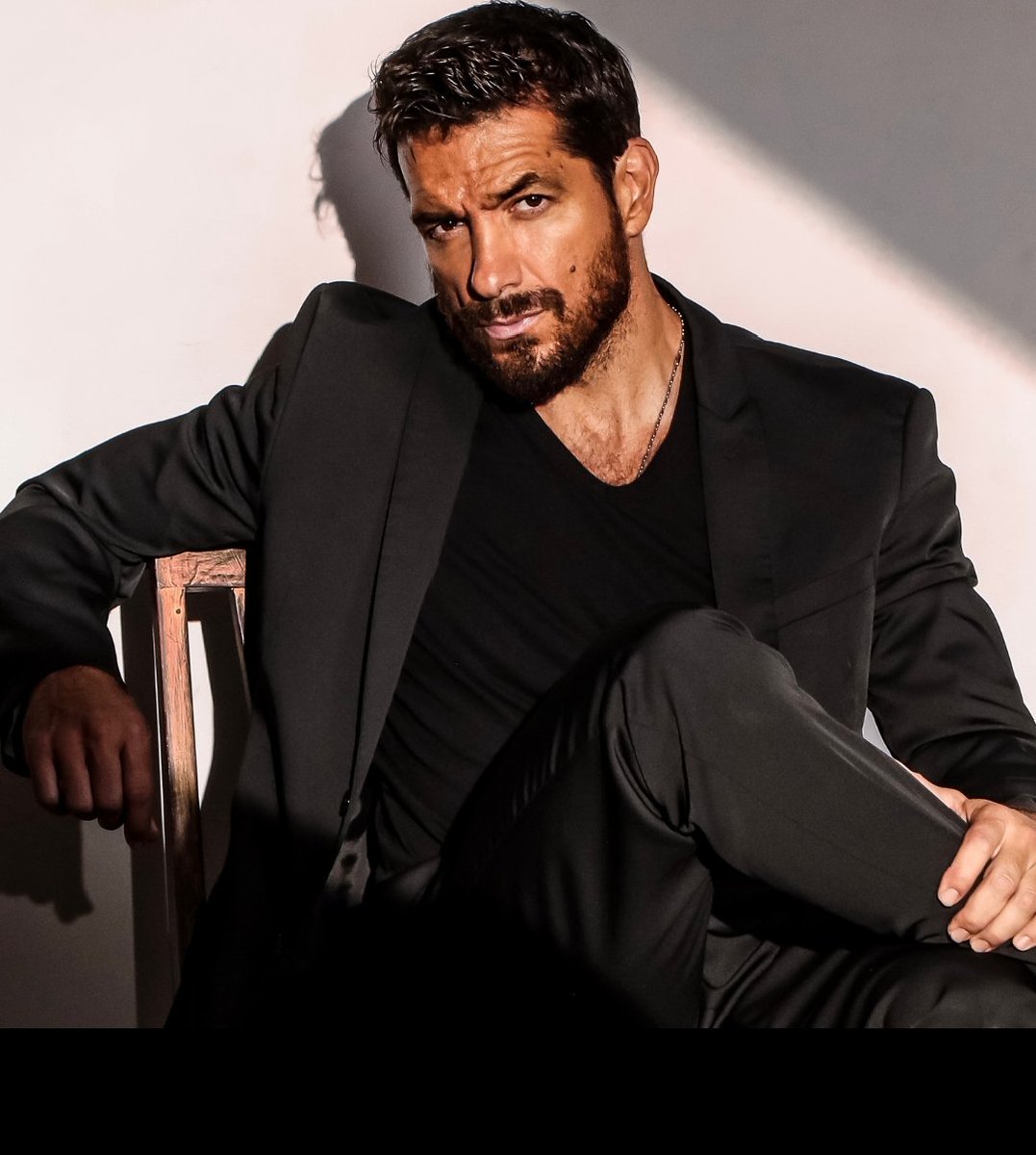 denolivos's tweet photo. @Telemundo Esperando ver si ingresa el Guerrero de Guerreros @PauloQuevedoOf #LCDLFAllStars #TeamPaulo 💞💪🏻 https://t.co/oQgsccqSPu