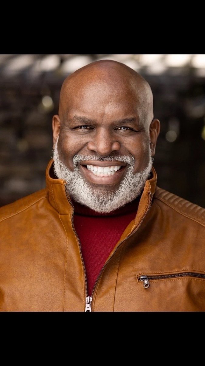 DC Glenn  Actor  Formation Agency  Audition Ready |

I am DC Glenn, a professional actor based in Atlanta, Georgia, represented by Formation Agency. I specialize in television commercials, bringing a polished, reliable presence to every project.