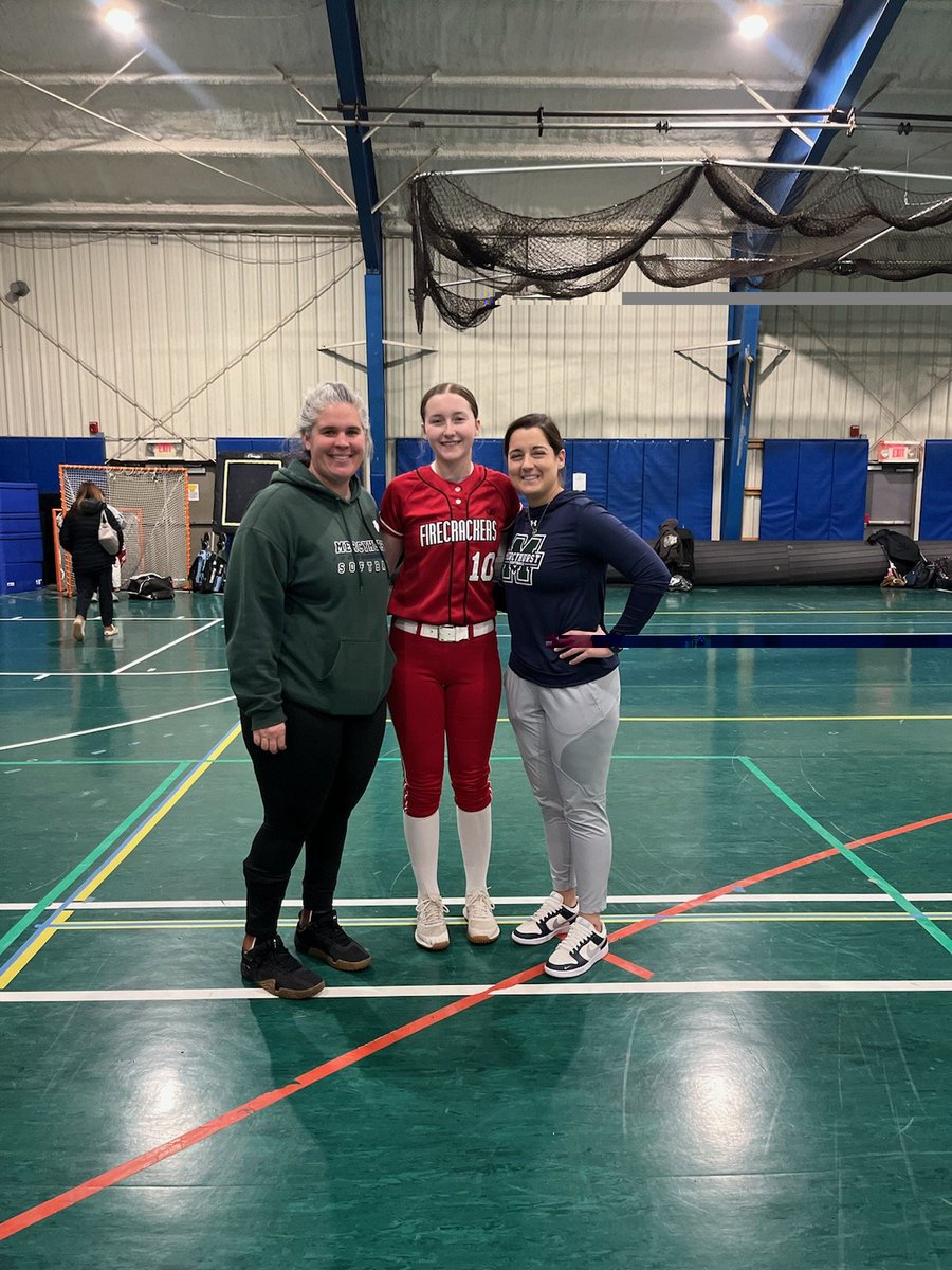 SophiaVanden's tweet photo. I had a great time @HurstSoftball camp on Sunday!  Thanks Coach Baker, coaches and players.  I look forward to my next visit. Go Lakers! https://t.co/QGKsw4O5sa