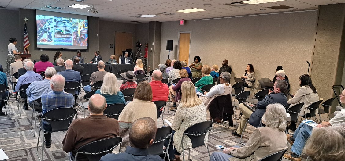 DeKalbWatershed's tweet photo. DWM provided valuable information at the second DeKalb County #WaterRate Townhall Meeting at Reid H. Cofer Library in Tucker. Remember, if it matters @ItsInDeKalb https://t.co/Gb07lA6x0S