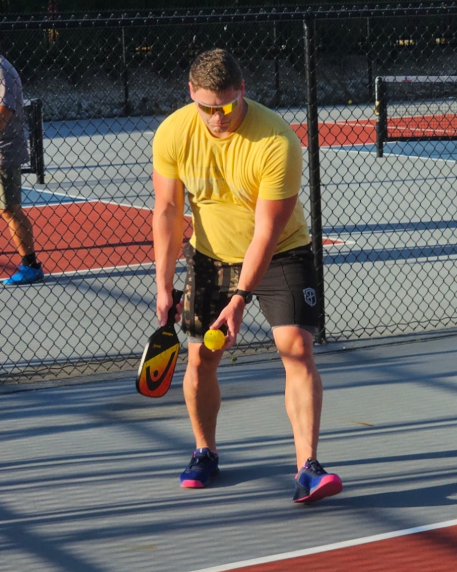 GCSocialSports's tweet photo. Welcome to our 6-week Adult Social Pickleball League! Starting Thurs, Apr 17, 2025, 5–9 PM at the Kroc Center Outdoor Courts. Divisions for Beginners, Intermediate &amp; Advanced. Register now: https://t.co/desgUyIUvX . Full Team: $80; Free Agent: $50. https://t.co/Cy1BcJHqSo